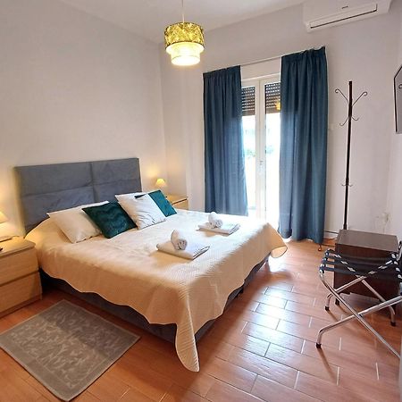 Georgia'S Cozy Apartment In Koukaki Athen Eksteriør bilde